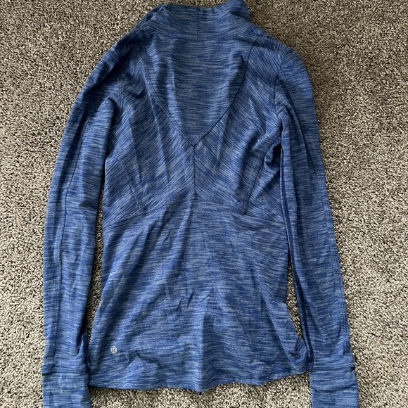 Lululemon 1/4 Zip GUC - Picture 5 of 7